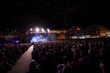  José Velez llena la plaza de Candelaria (Tenerife) con un concierto de dos horas/TA.